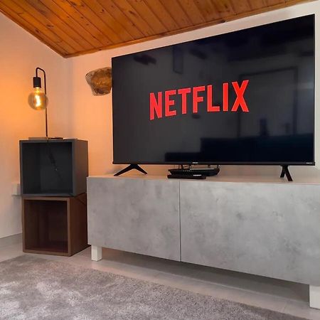 The Perfect Base To Explore Tuscany - Between Pisa, Lucca, And Florence! - Netflix & Youtube Premium Included Montecatini Terme Exterior photo
